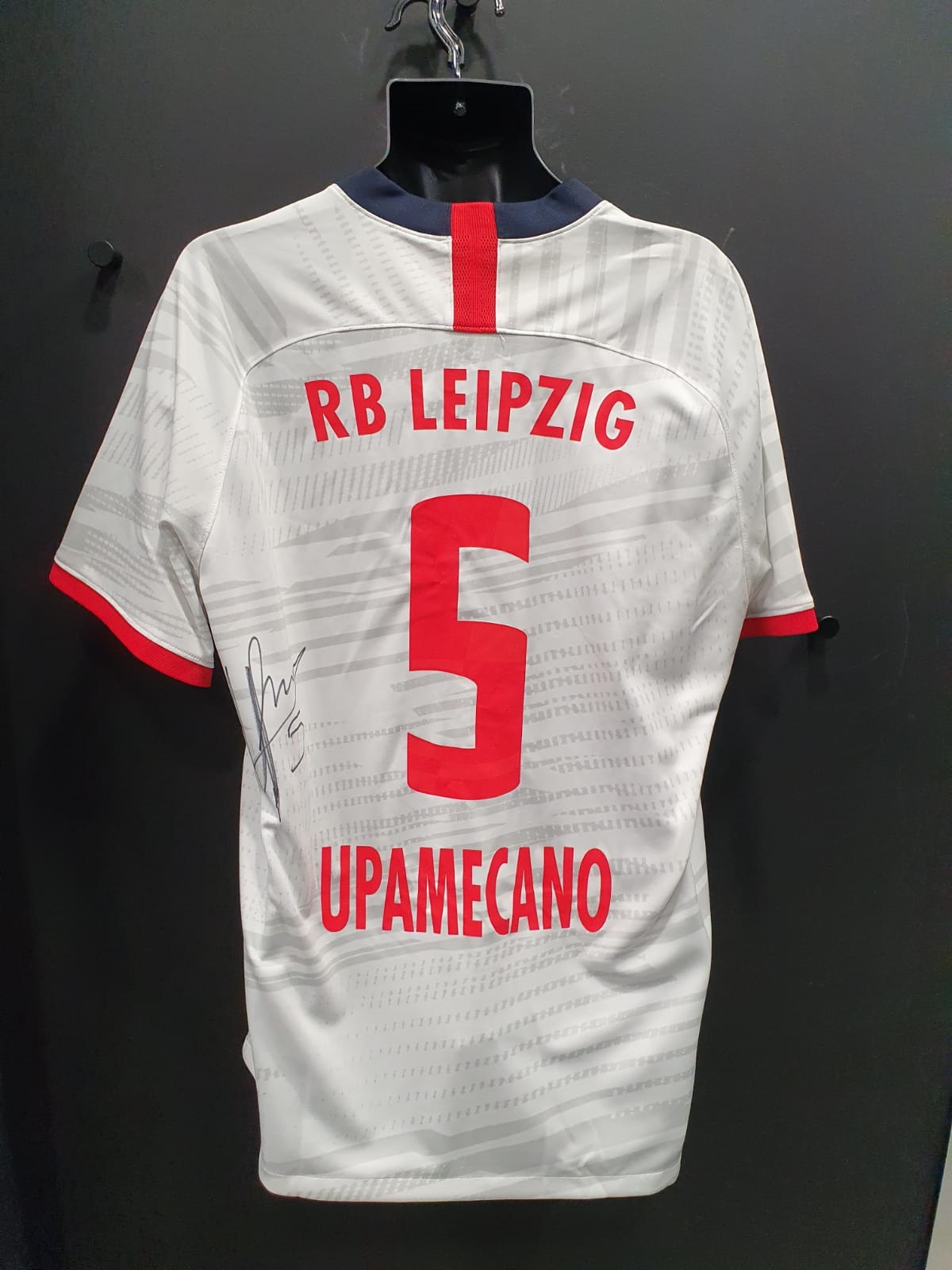 Maillot de Dayot Upamecano